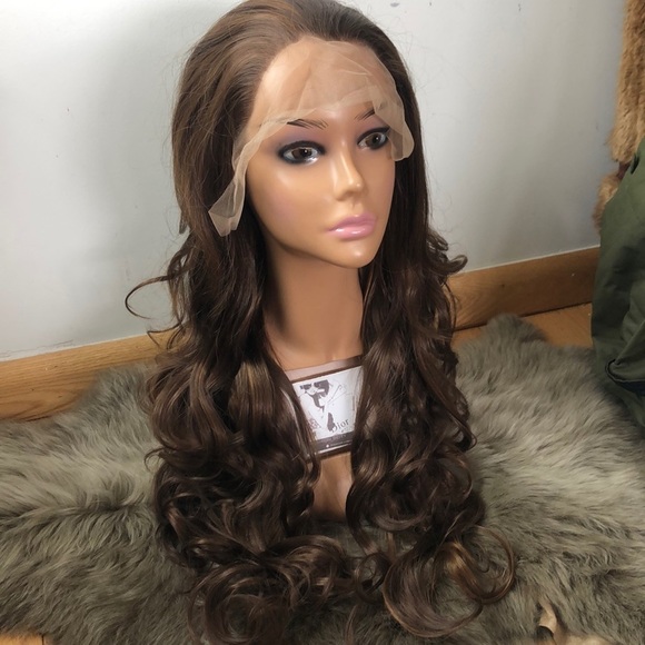 ? 24” BROWN MIX CURLY LACE FRONT WIG? *NEW*
?